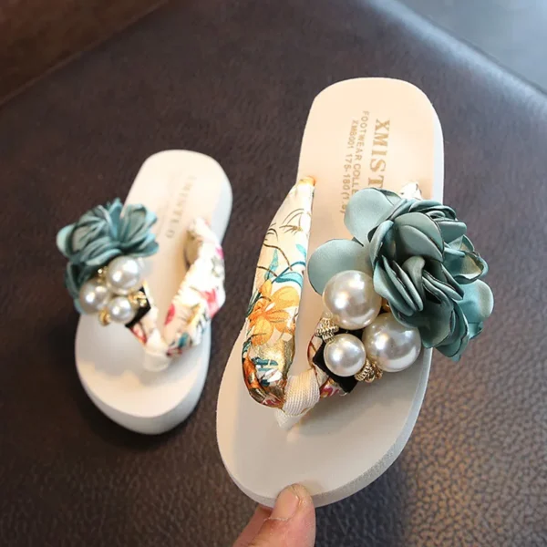 New Girls Beach Slippers Children Fashion Floral Slippers Women Home Shoes Kids and Mother Flip-flops Sandals Comfortable B711 - Image 3