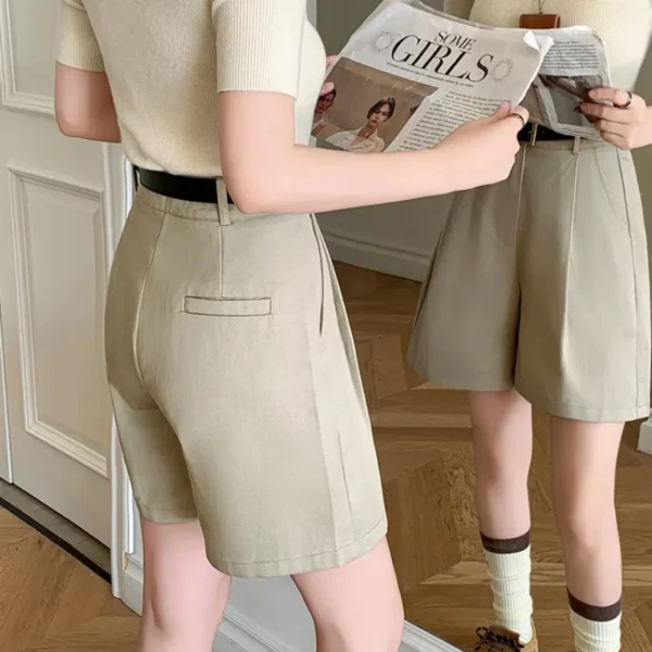 Casual Shorts Women 2025 Spring Summer New Fashion Draped High Waist Wide-leg Shorts Female Retro Loose Shorts - Image 3