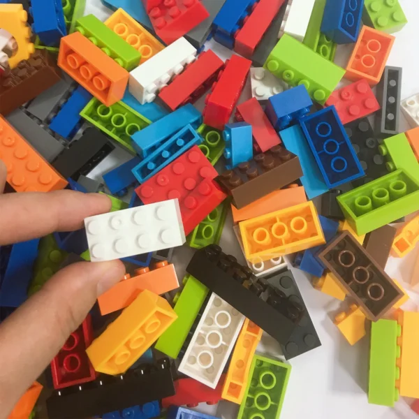 1000 DIY creative building blocks bulk set Urban Classic building blocks Assembled birthday gift children's educational toys - Image 2