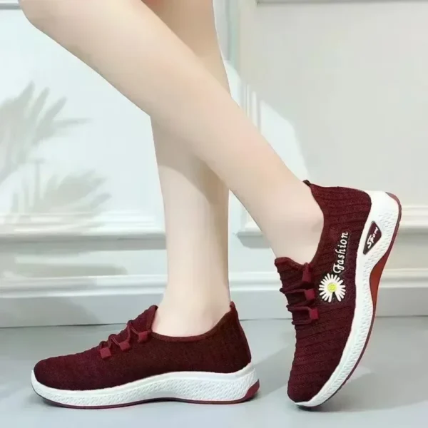 Fashionable Sports Shoes for Women, Thick and Breathable Soft Soled Mesh, Lightweight Casual Shoes, Trendy Coconut Shoes - Image 3