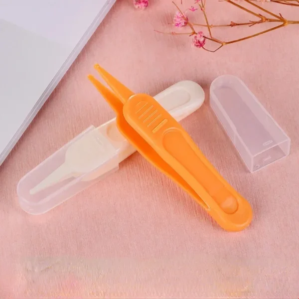 Baby Plastic Tweezers Nose Cleaner Tool Kids Safety Tweezers Cleaning Forceps Toddler Nasal Cavity Care Supplies Baby Essentials - Image 2