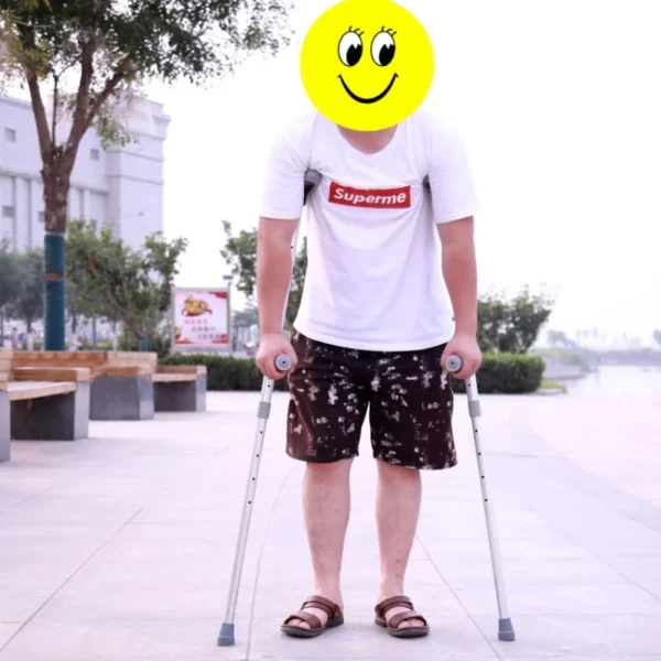 Telescopic Armpit Crutches, Adjustable Walking Aid, Non-Slip Rehabilitation Stick, Comfort Grip for Elderly Support - Image 2