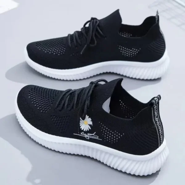 Breathable mesh lightweight shock-absorbing goddess shoes, versatile for sports and leisure, and a trendy fashion accessory - Image 3