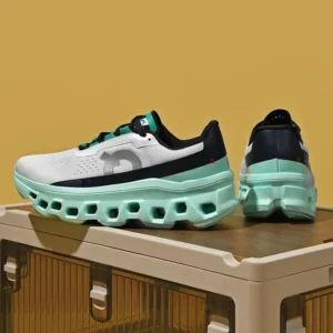 Stylish and On-Trend Running Shoes: Elevate Your Comfort in Casual Sports Footwear